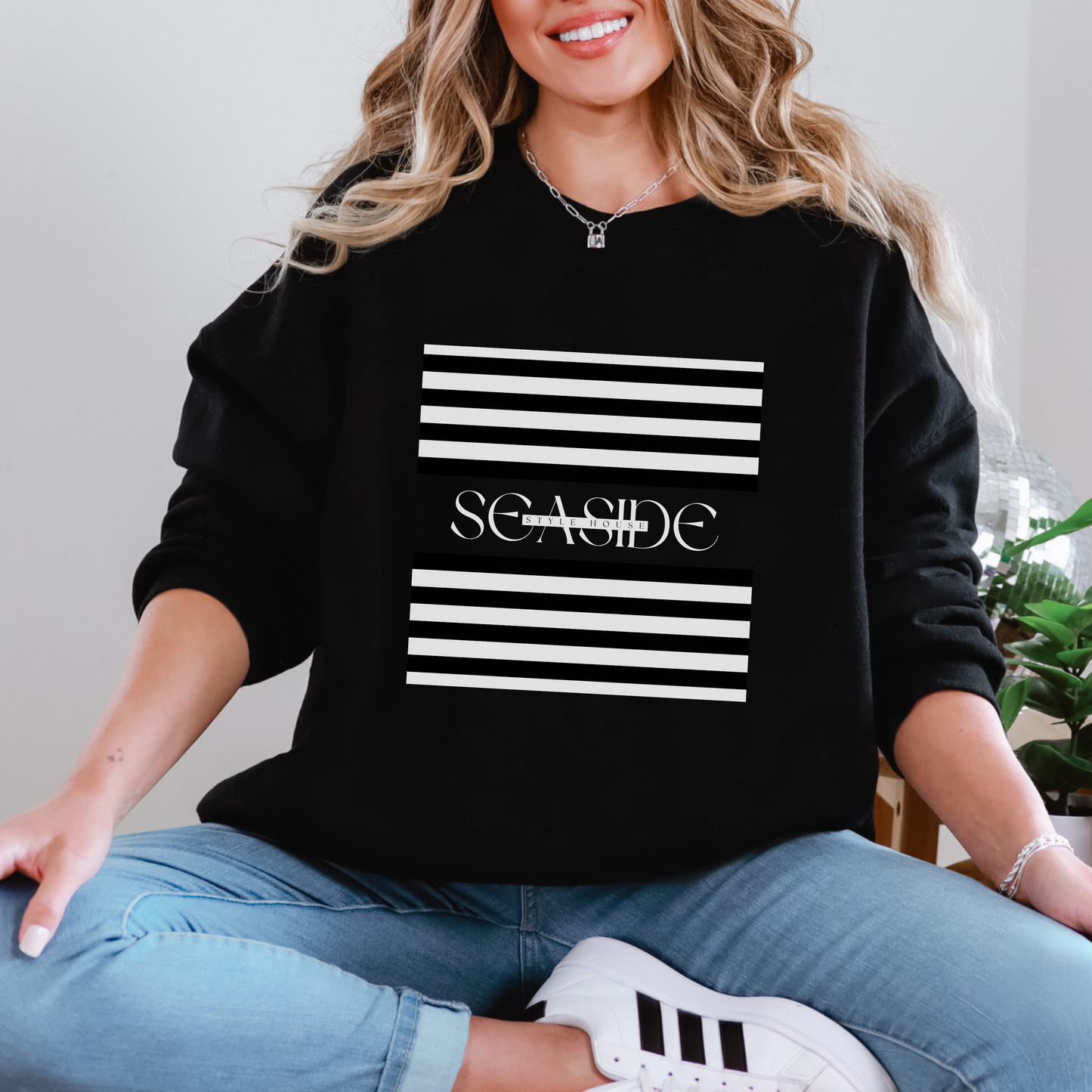 Seaside Style House Crewneck Sweatshirt